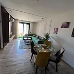 Studio Vert Chic Au Coeur De Casablanca